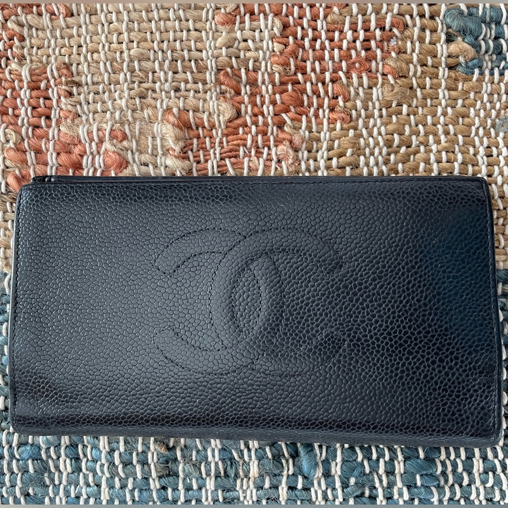 Authentic Chanel Caviar Long Walllet